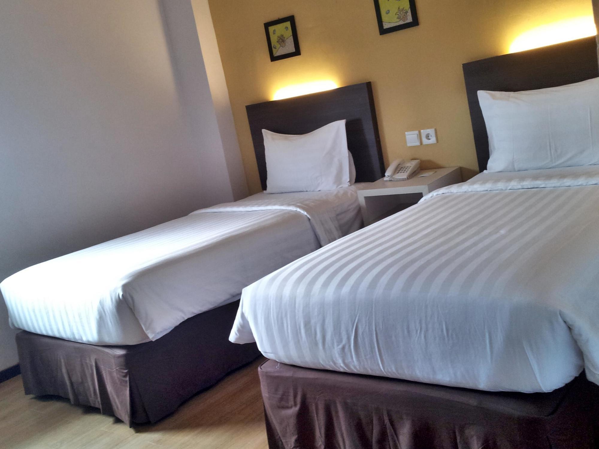 ซันวูด อาเรียนซ์ โฮเต็ล แมเนจ บาย เบนคูเลน Hotel มาตารัม ภายนอก รูปภาพ