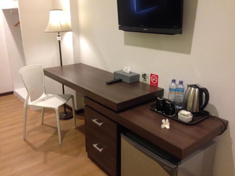 ซันวูด อาเรียนซ์ โฮเต็ล แมเนจ บาย เบนคูเลน Hotel มาตารัม ภายนอก รูปภาพ